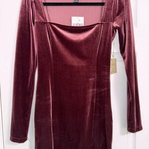 Velvet Long Sleeve Dress in Burgundy